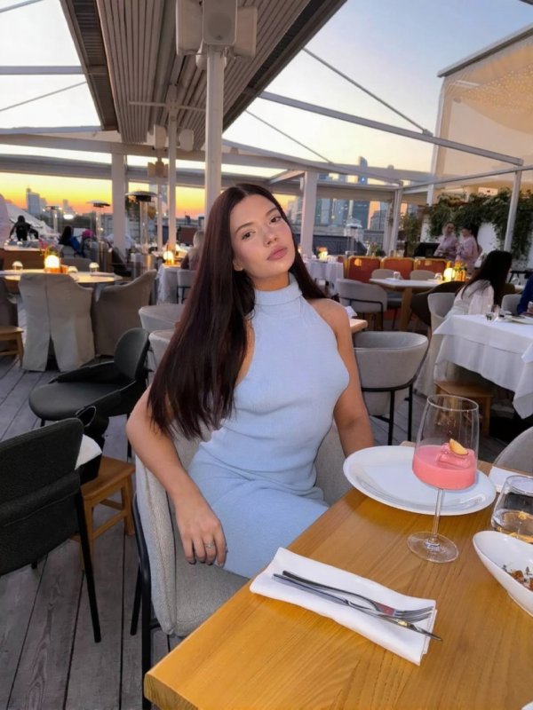 43017e19-7f9d-4d9e-a677-2cea26ab0e1e.jpg